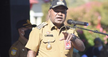 BKPPD UMUMKAN FORMASI CPNS 2018 AMAN, BUPATI HARAP OPD LAIN MENCONTOH Bupati Puncak Jaya Yuni Wonda, S.Sos, S.Ip, MM