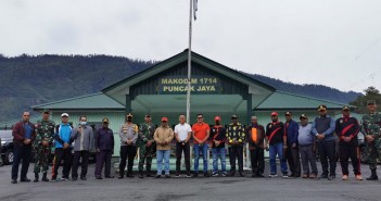 KUNJUNGI MULIA, PANGDAM XVII/CENDRAWASIH APRESIASI TATA KOTA DAN SINERGITAS FORKOPIMDA IMG-20210219-WA0022